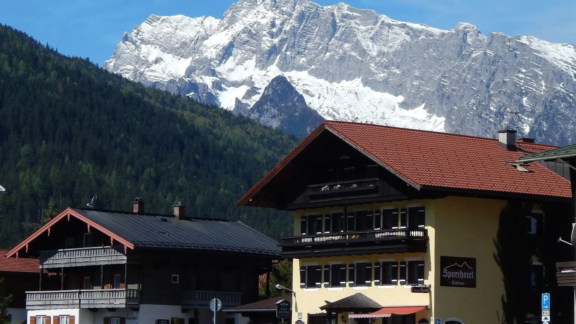 3 Budget-Hotels nahe der Jennerwiese im Vergleich