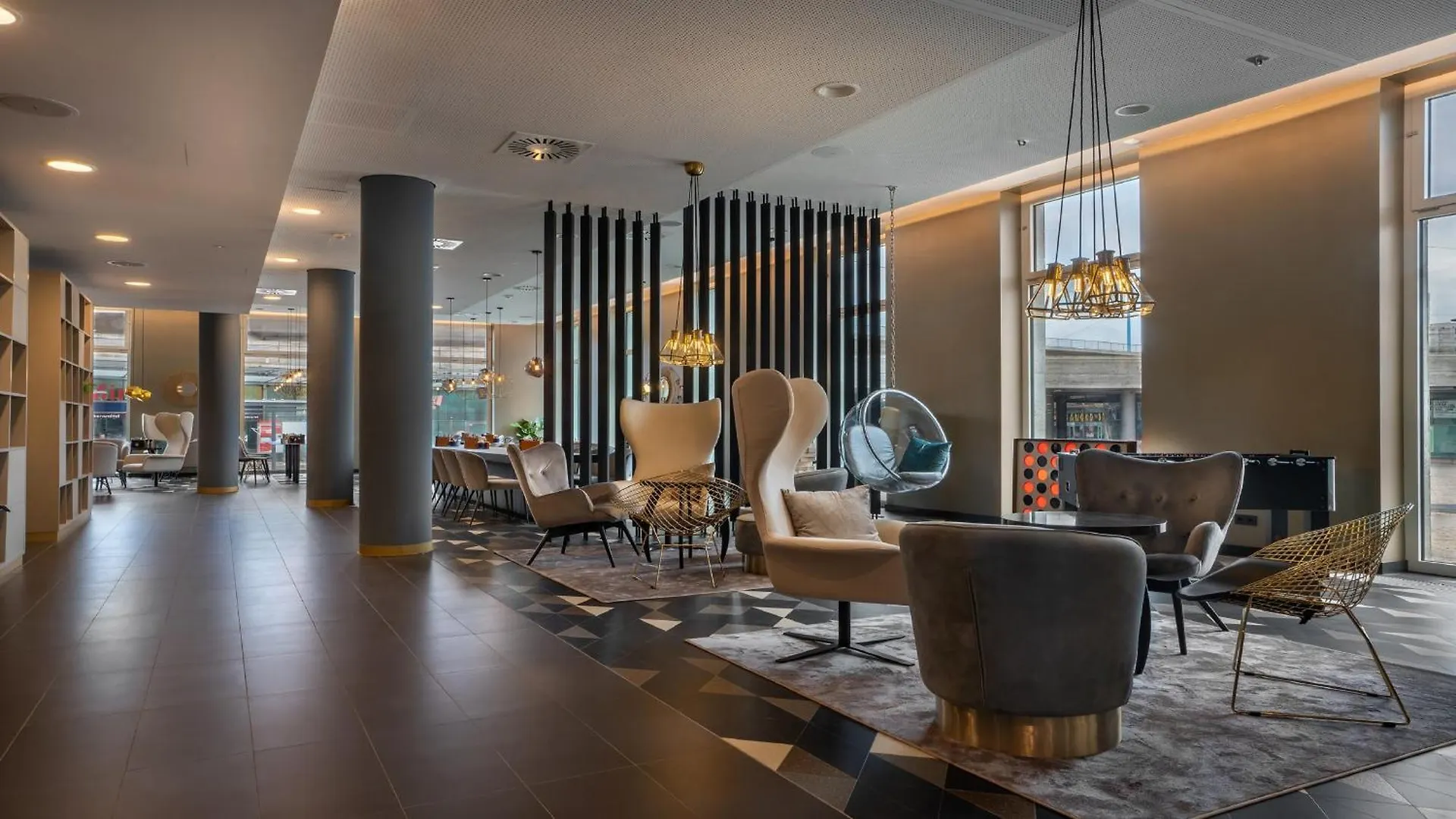 Wo Paare nahe dem Roten Turm übernachten: 4 Hotels im Vergleich