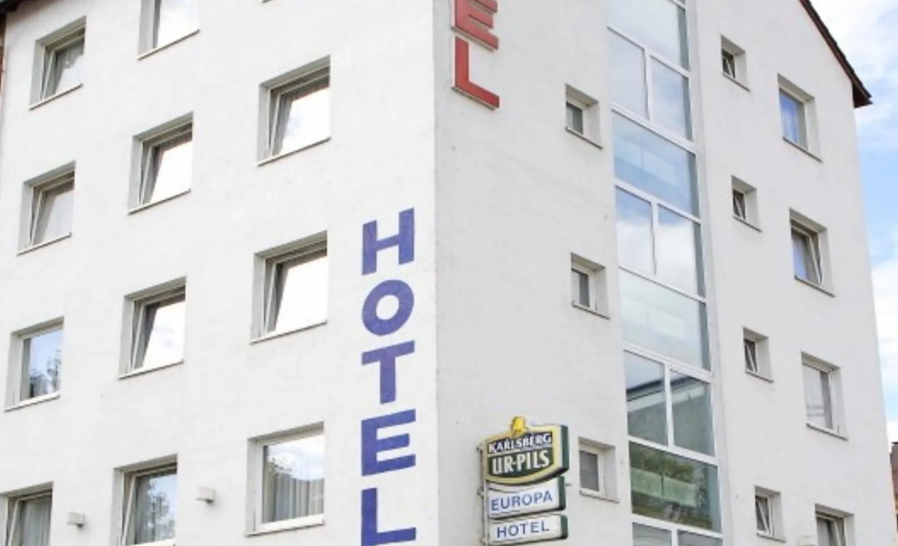 9 Zentrale Hotels nahe TGB Saarbrücken für direkten Zugang